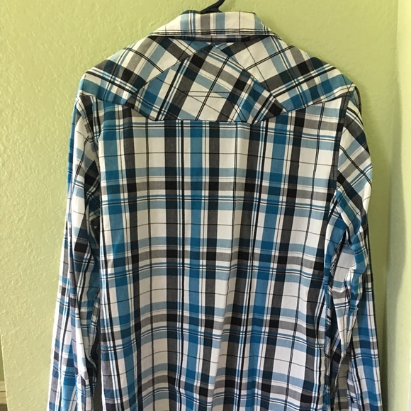 BKE Slim Fit Large Long-Sleeve Button Down Shirt - Picture 3 of 3